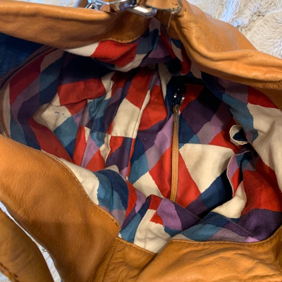 Marc by Marc Jacobs Twisted Q Hobo Bag - Picture 5 of 10